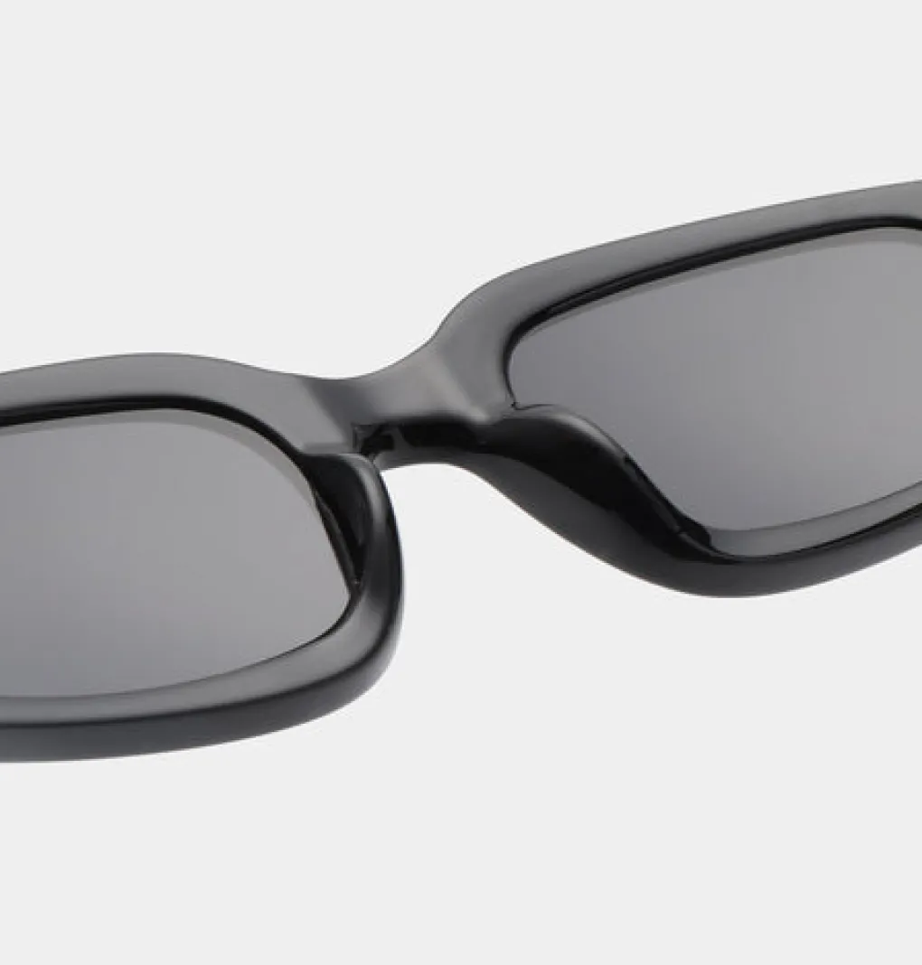 a_kjrbede_sonnenbrille_al_6-1.webp A. KJÆRBEDE Sonnenbrille Alex - Black