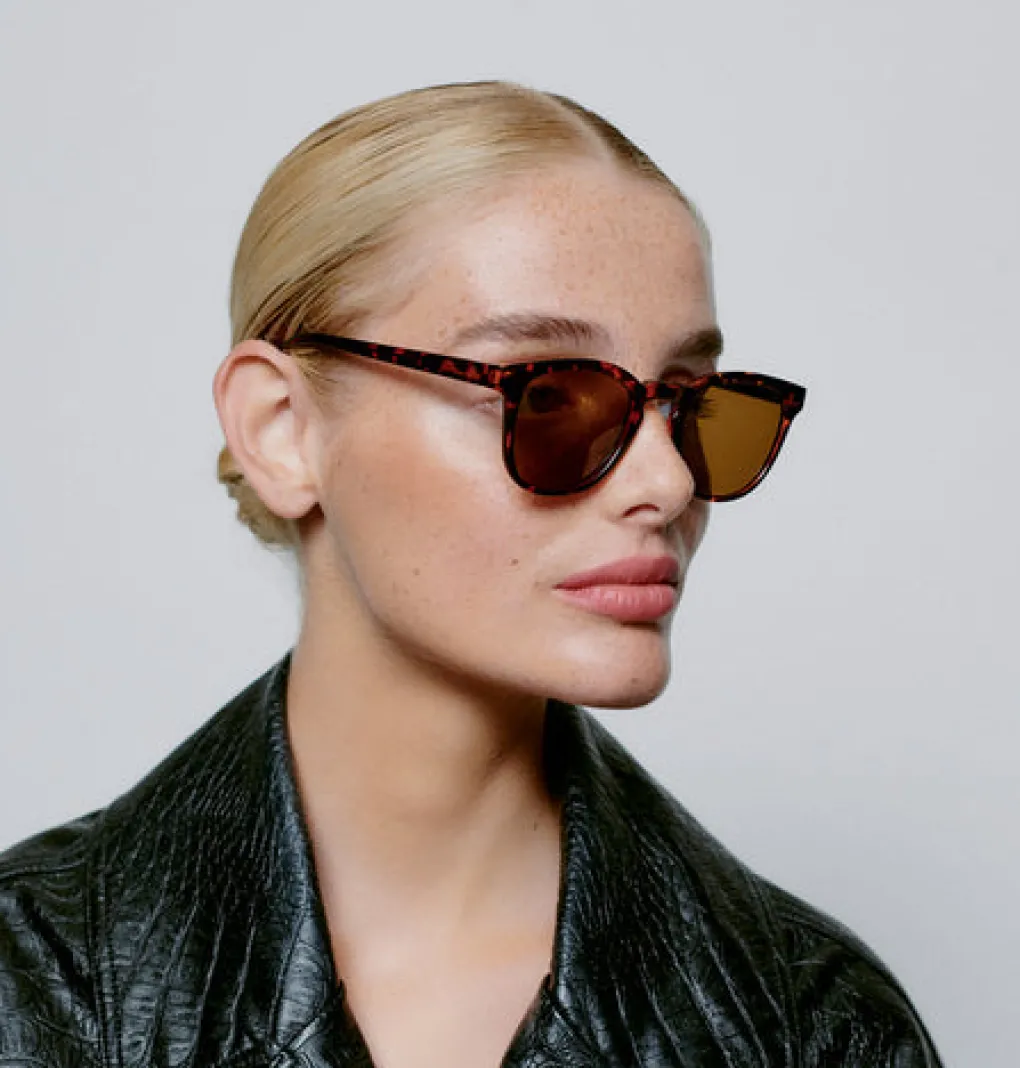 a_kjrbede_sonnenbrille_ba_4.webp A. KJÆRBEDE Sonnenbrille Bate - Demi Tortoise