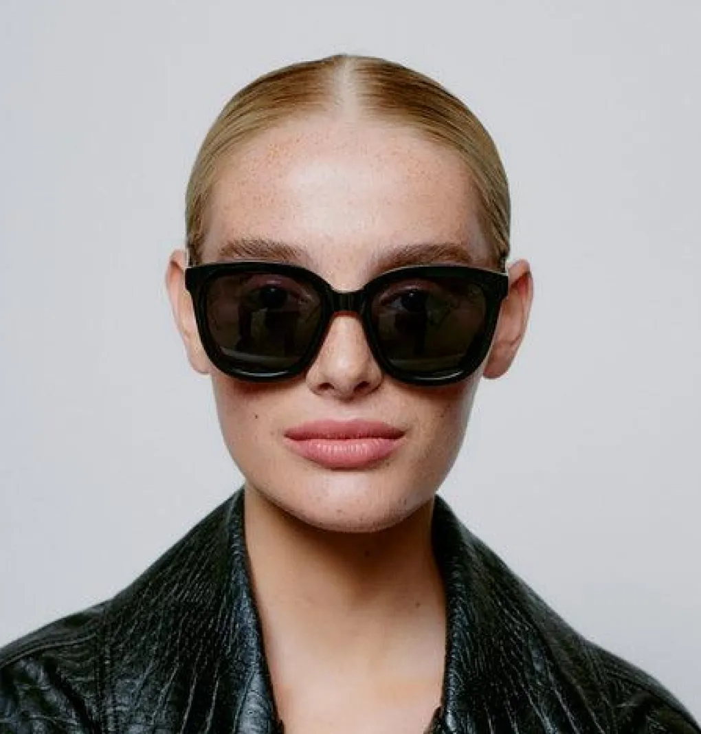 a_kjrbede_sonnenbrille_bi_4-1.webp A. KJÆRBEDE Sonnenbrille Billy - Black