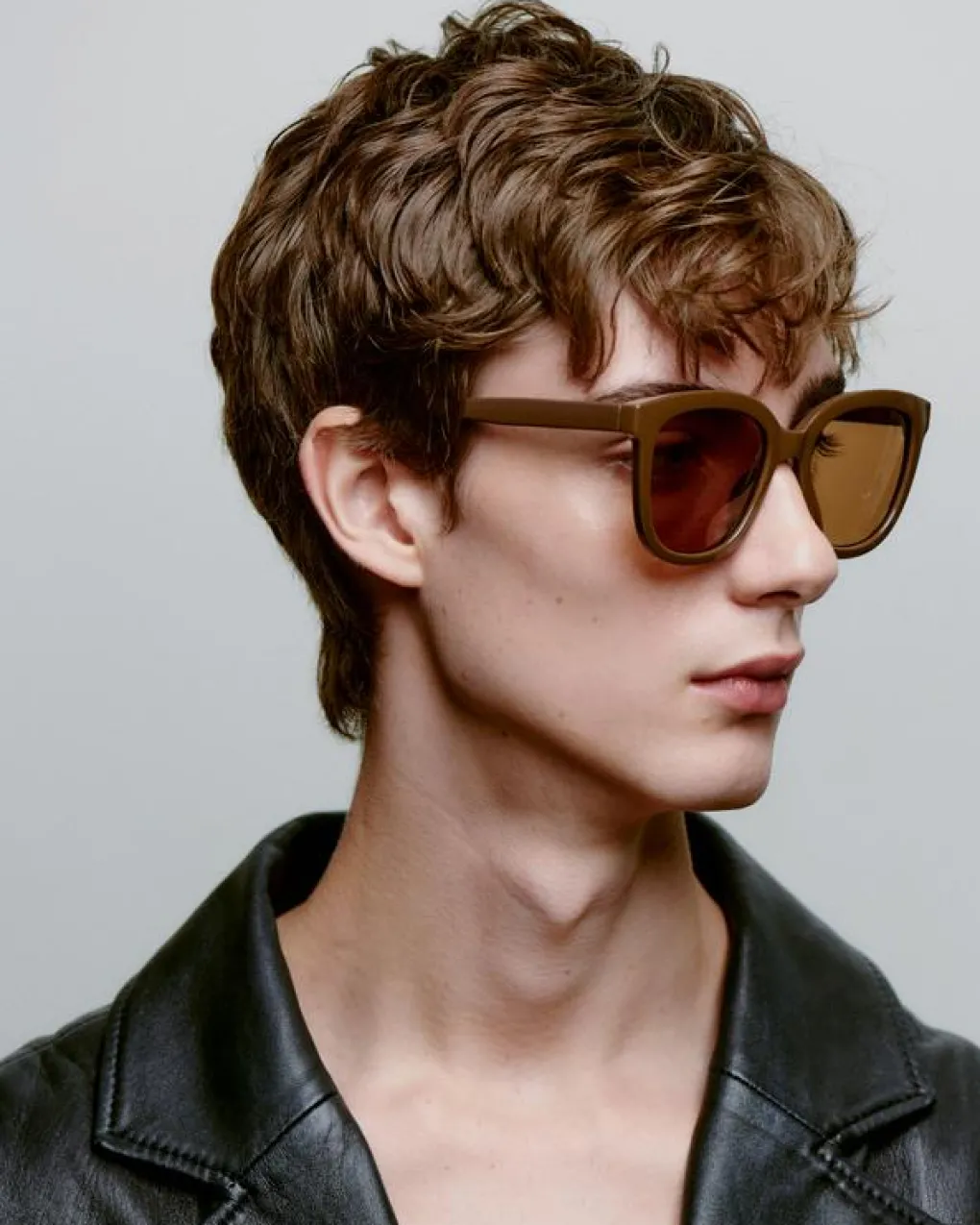 a_kjrbede_sonnenbrille_bi_7.webp A. KJÆRBEDE Sonnenbrille Billy - Chocolate