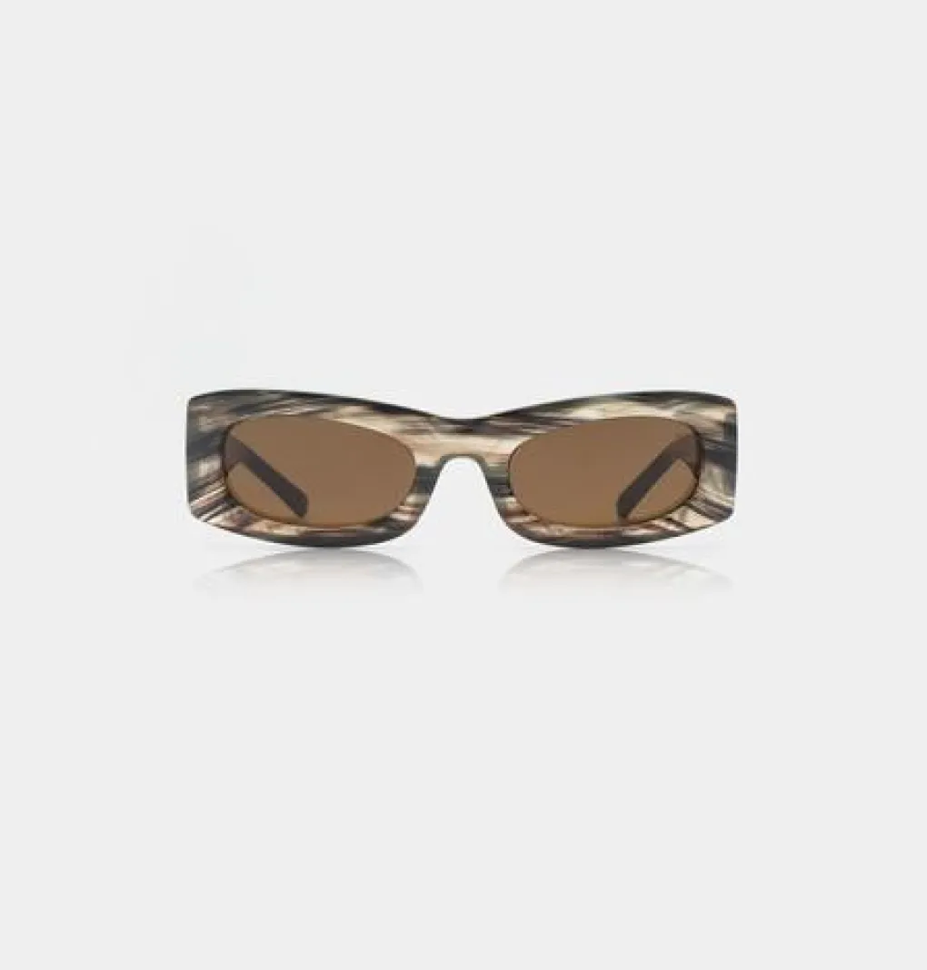 a_kjrbede_sonnenbrille_fr_0.webp A. KJÆRBEDE Sonnenbrille Frida - Striped Horn