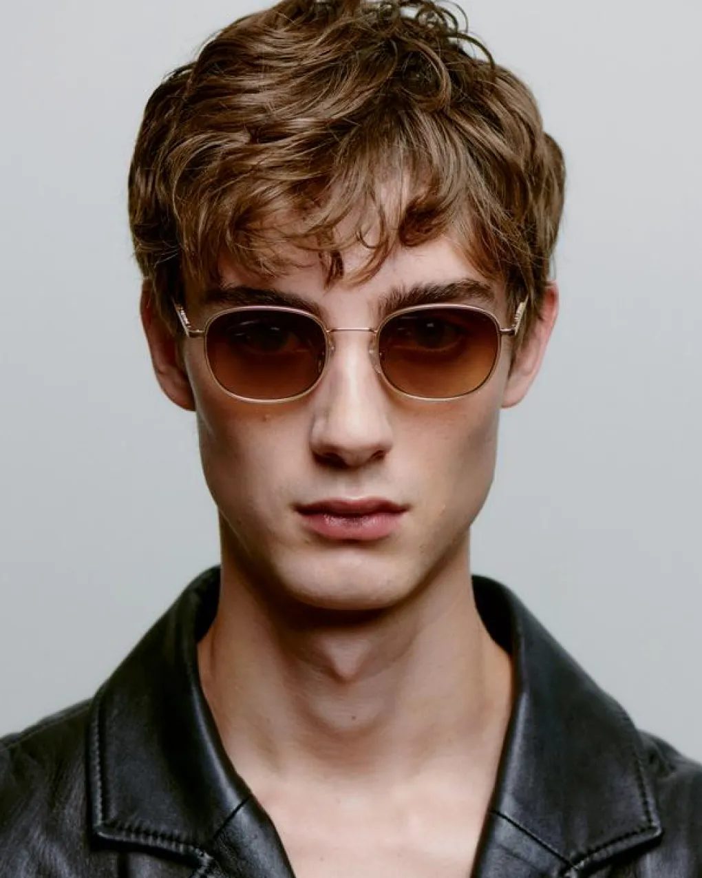a_kjrbede_sonnenbrille_he_7.webp A. KJÆRBEDE Sonnenbrille Hello - Matte Gold