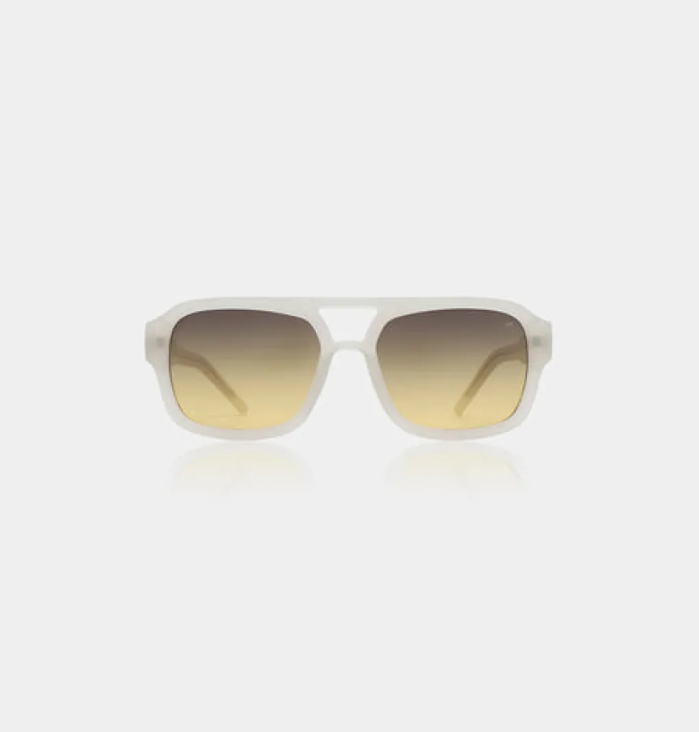 a_kjrbede_sonnenbrille_ka_0-1.webp A. KJÆRBEDE Sonnenbrille Kaya - Cream Bone