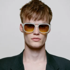 A. KJÆRBEDE Sonnenbrille Kaya - Cream Bone