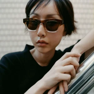 A. KJÆRBEDE Sonnenbrille Lane - Smoke /Champagne