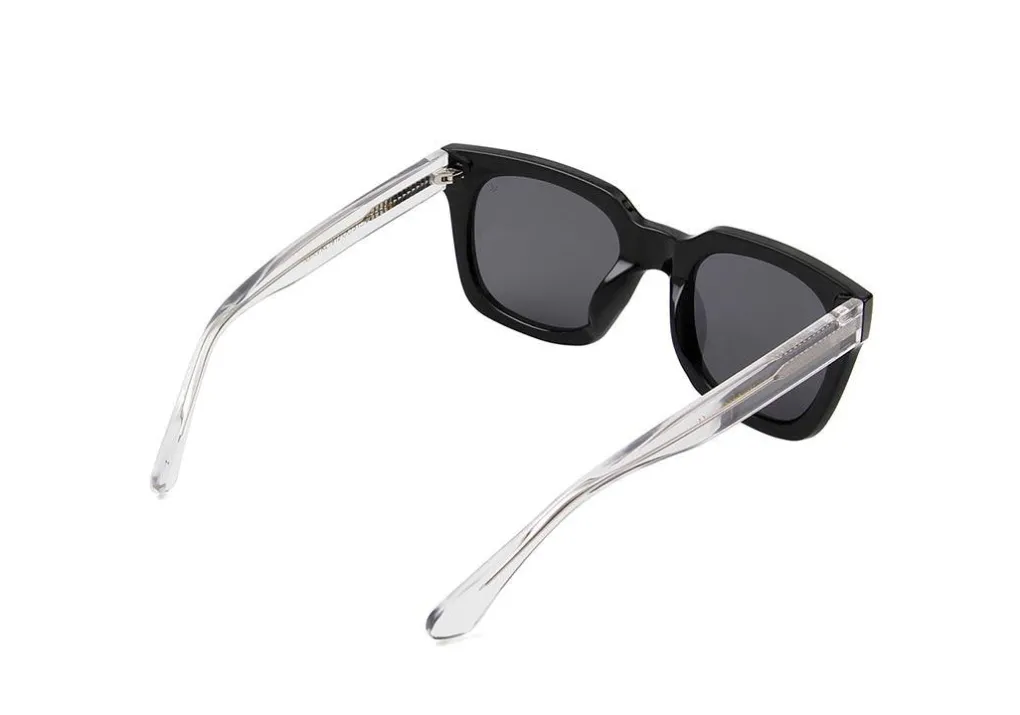 a_kjrbede_sonnenbrille_na_5.webp A. KJÆRBEDE Sonnenbrille Nancy - Black