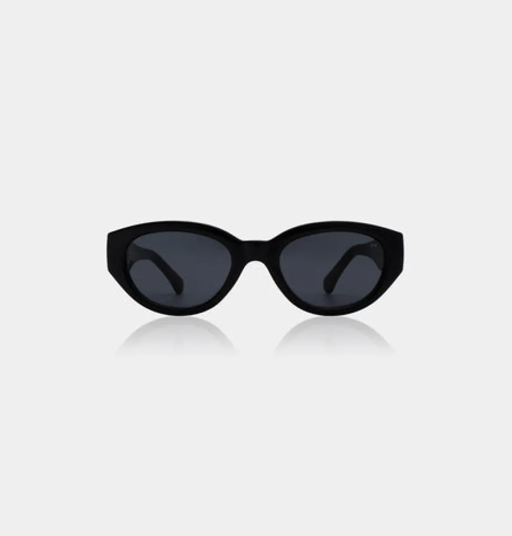 a_kjrbede_sonnenbrille_wi_8.webp A. KJÆRBEDE Sonnenbrille Winnie - Black