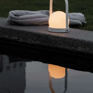 Kinder Menu Audo Copenhagen / Carrie Table Lamp Portable White