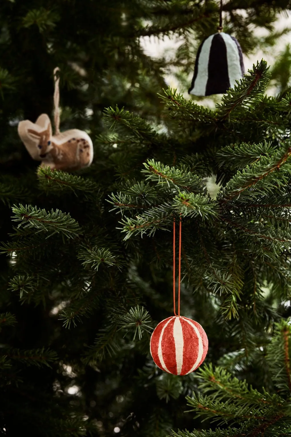 broste_copenhagen_christb_3-1.webp Broste Copenhagen Christbaum Glocke Stripe Pulp Intense Blue - 6cm