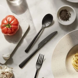 Broste Copenhagen Nordic Vanilla Schale mit 3 kleinen Füßen - 11cm