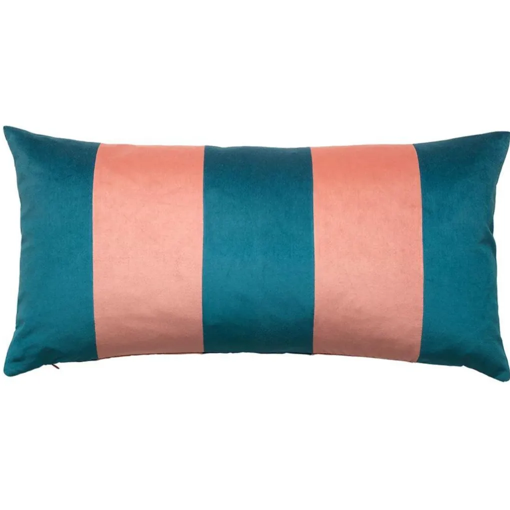 christina_lundsteen_kisse_0-1.webp Christina Lundsteen Kissen Stripe velvet 40x80 cm - petrol/pale rose