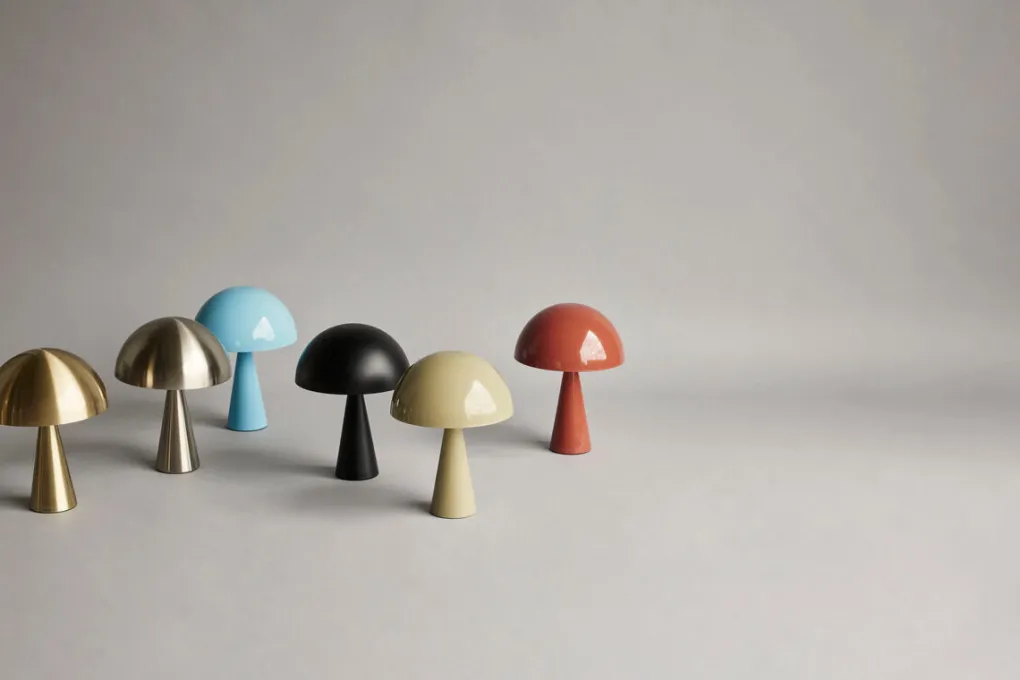 hbsch_tischlampe_mush_min_4.webp Kinder Hübsch Tischlampe Mush Mini Sandfarben