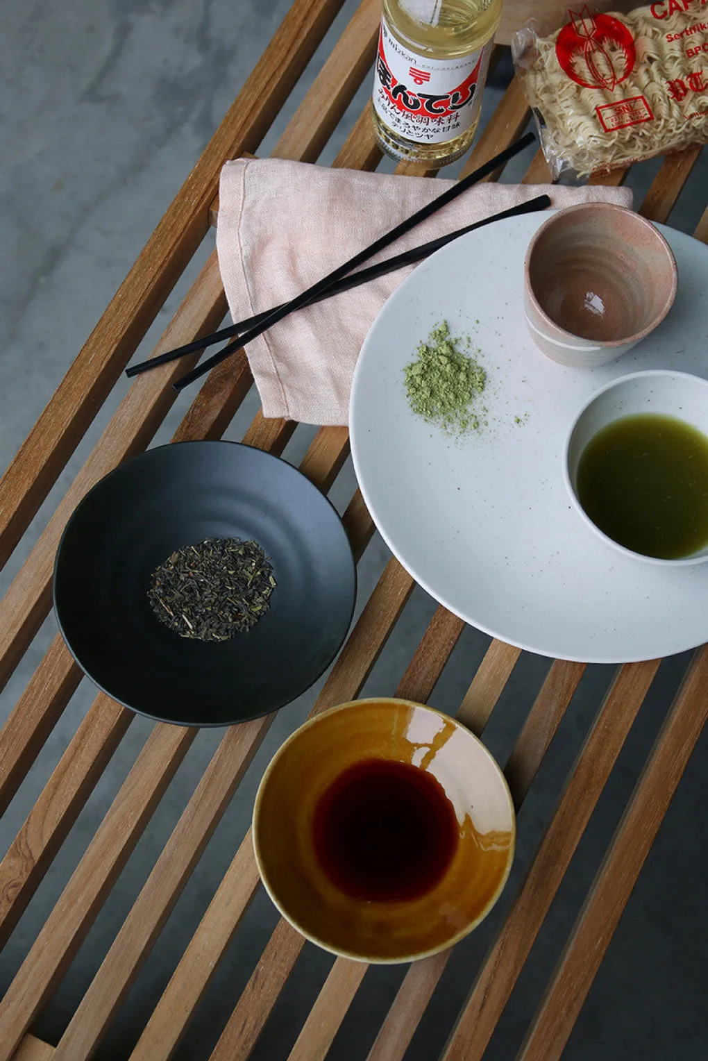 hkliving_kyoto_ceramics_j_3-1.webp HKliving Kyoto Ceramics Japanese Desert Plate matt black
