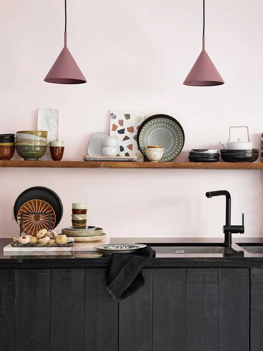hkliving_marble_tray_pink_2.webp HKliving marble tray pink / green /white - 30 x 12 cm