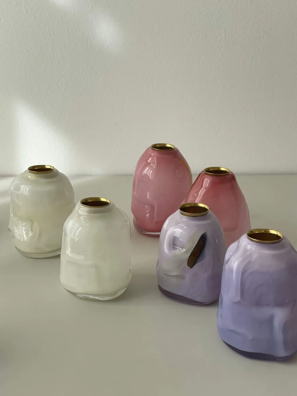 kerzenhalter_opalglas_cot_11.webp Glassblow DK Kerzenhalter Opalglas Cottoncandy - rd. 8cm