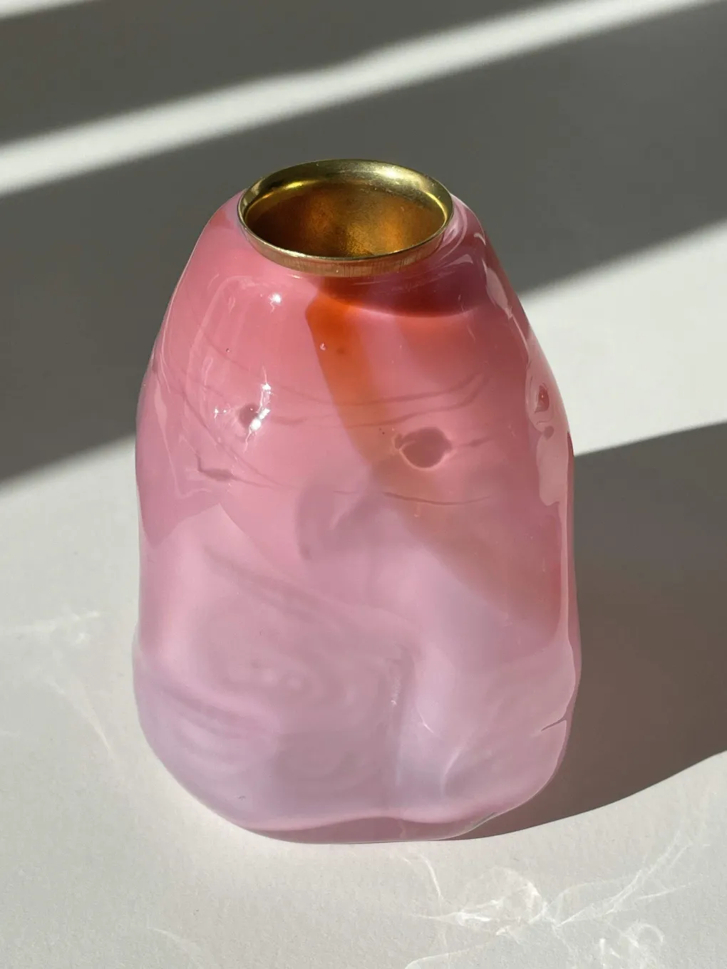 kerzenhalter_opalglas_cot_3.webp Glassblow DK Kerzenhalter Opalglas Cottoncandy - rd. 8cm