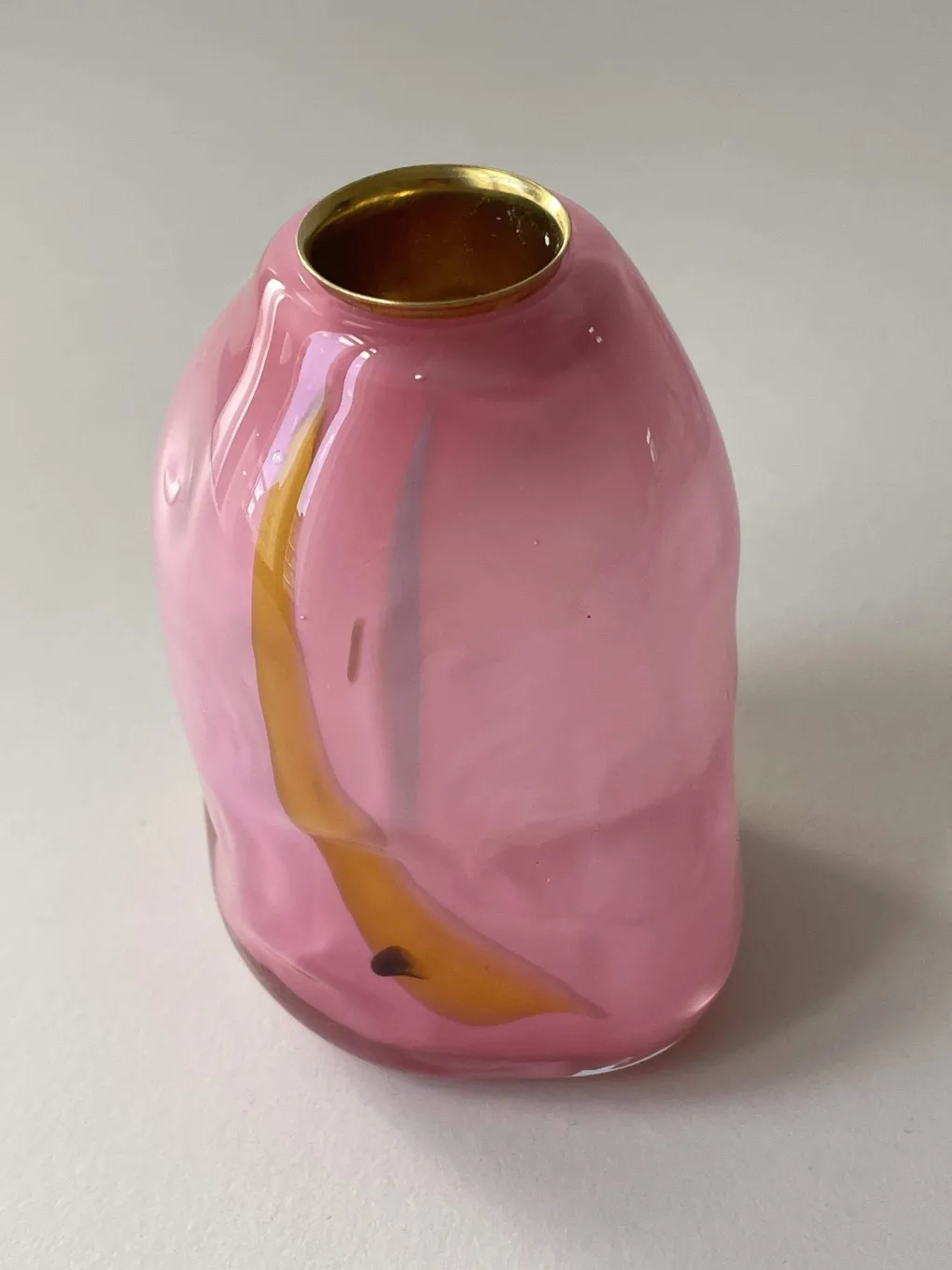 kerzenhalter_opalglas_cot_8.webp Glassblow DK Kerzenhalter Opalglas Cottoncandy - rd. 8cm