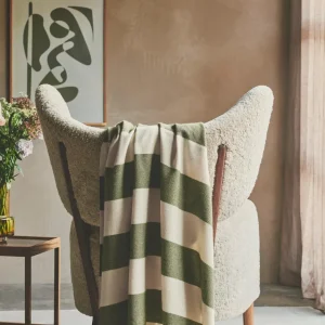 Silkeborg Uld spinderi The Sweater green - 130x190 cm