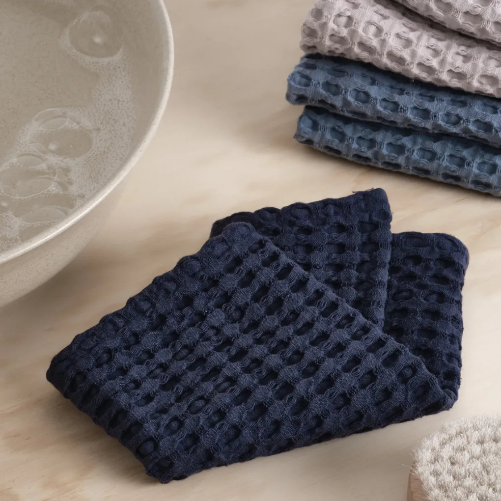 the_organic_company_big_w_2-15.webp The Organic Company Big Waffle Wash Cloth dark blue - 3er Set