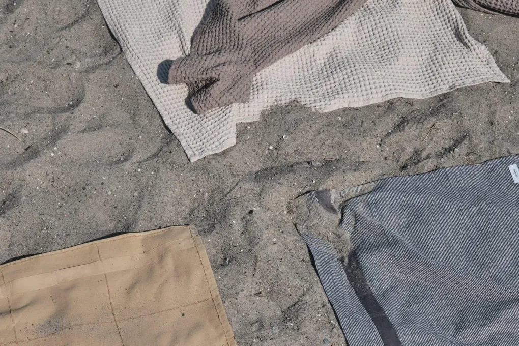 the_organic_company_big_w_5-2.webp The Organic Company Big Waffle Medium Towel stone - 150x50cm