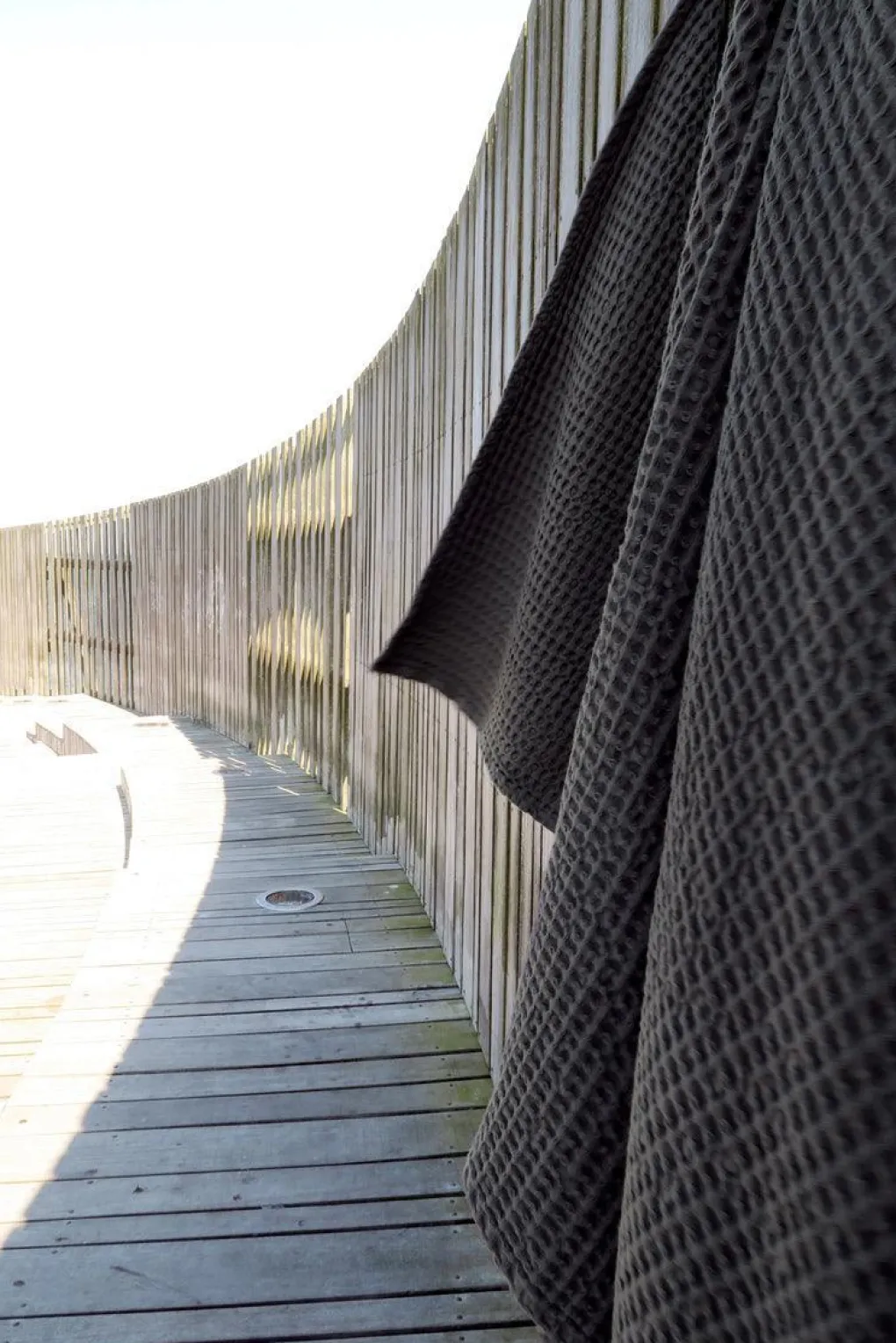 the_organic_company_big_w_6.webp The Organic Company Big Waffle Towel and Blanket dark grey - 150x100cm